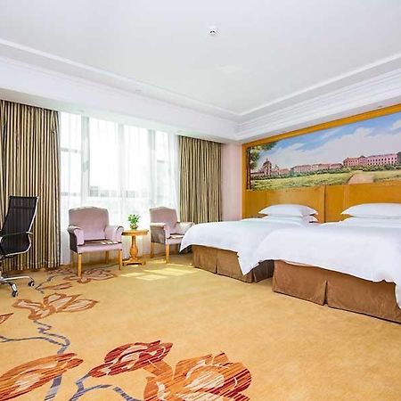 Vienna Classic Hotel Ganzhou Meilin Extérieur photo