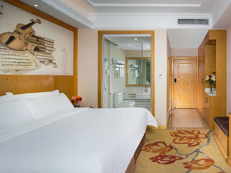 Vienna Classic Hotel Ganzhou Meilin Extérieur photo